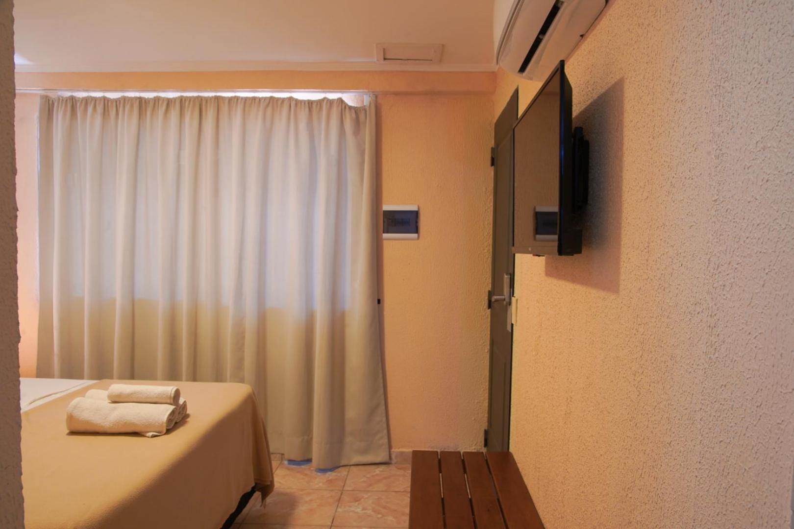 Isondu Suites & Breakfast Puerto Iguazu Exterior photo