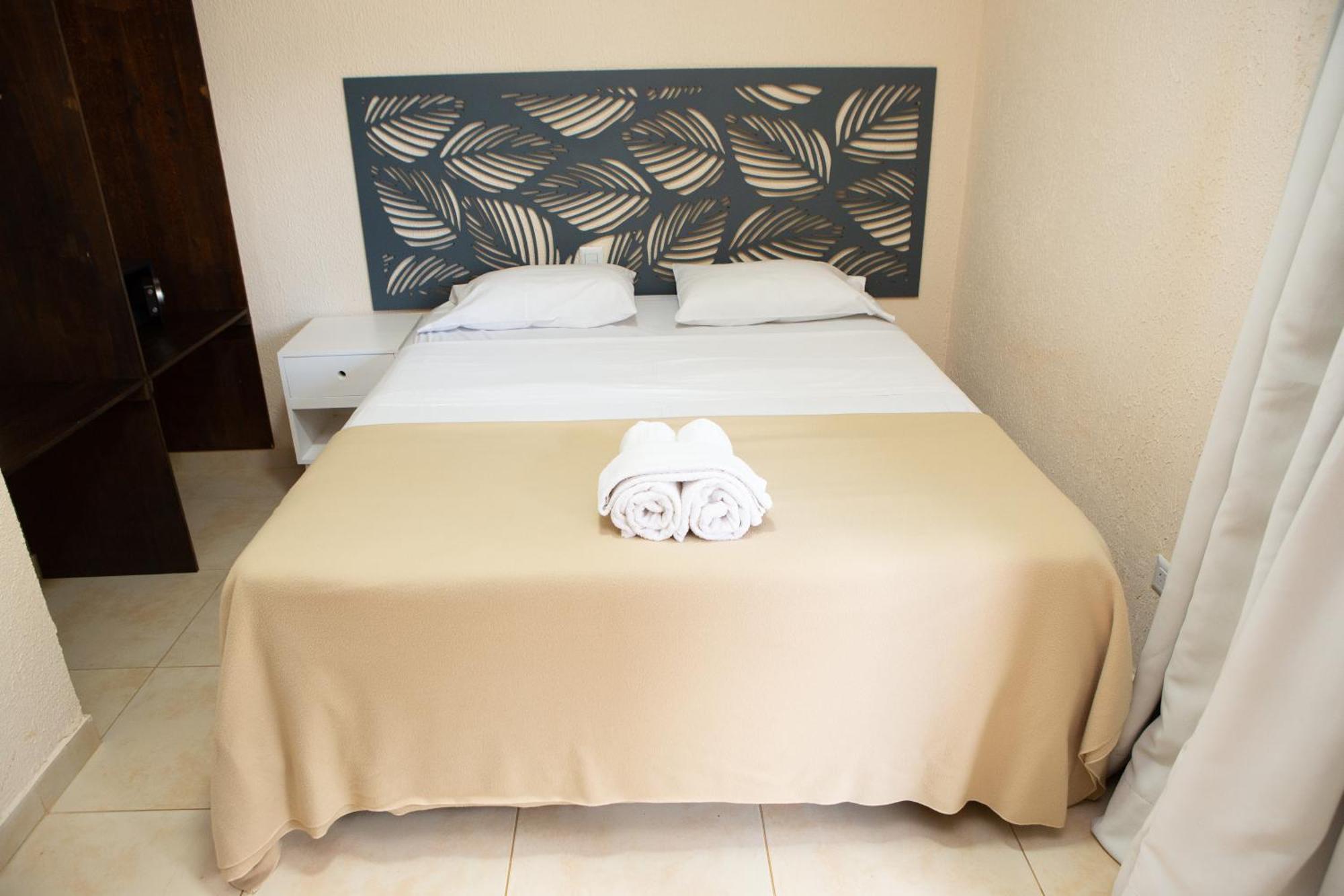 Isondu Suites & Breakfast Puerto Iguazu Exterior photo